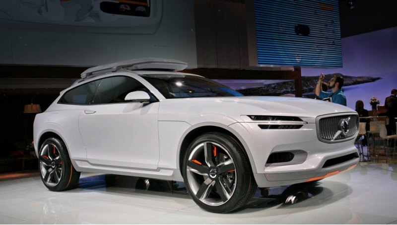 Публичный дебют шоу-кара Volvo XC Coupe состоится…