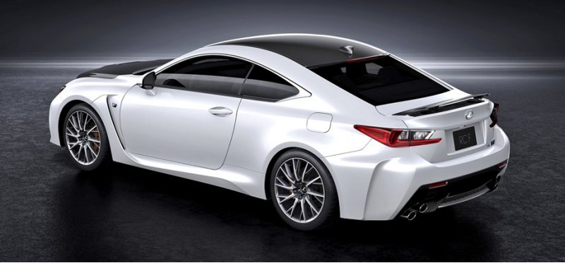 Напомним, что купе RC F оснащается пятилитровым…