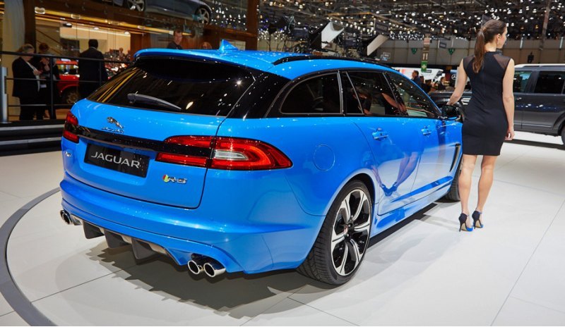 В версии XFR-S универсал оснащают 20-дюймовыми…