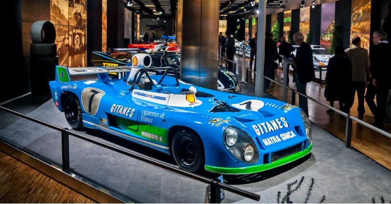Болид Matra-Simca MS670 напоминает о…