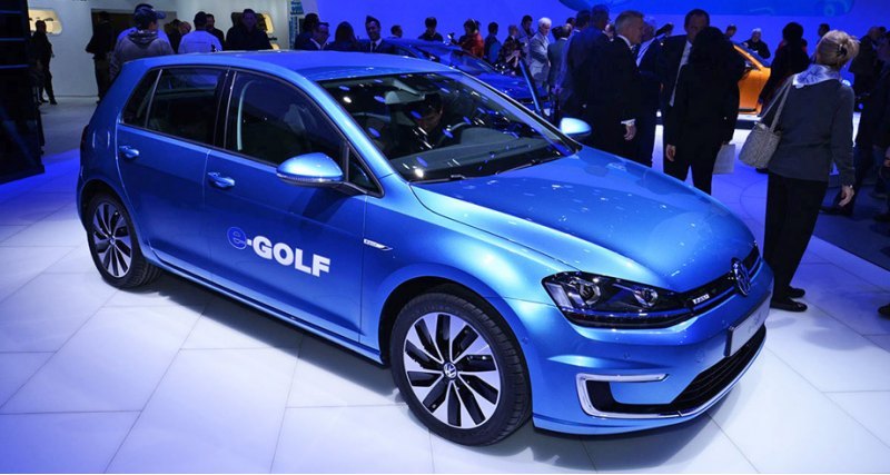 Хэтчбек Volkswagen e-Golf — последнее пополнение…