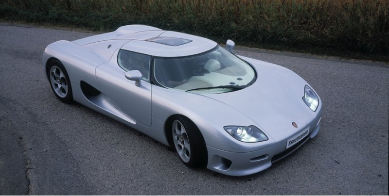 Напомним, первый серийный Koenigsegg — купе CC8S…