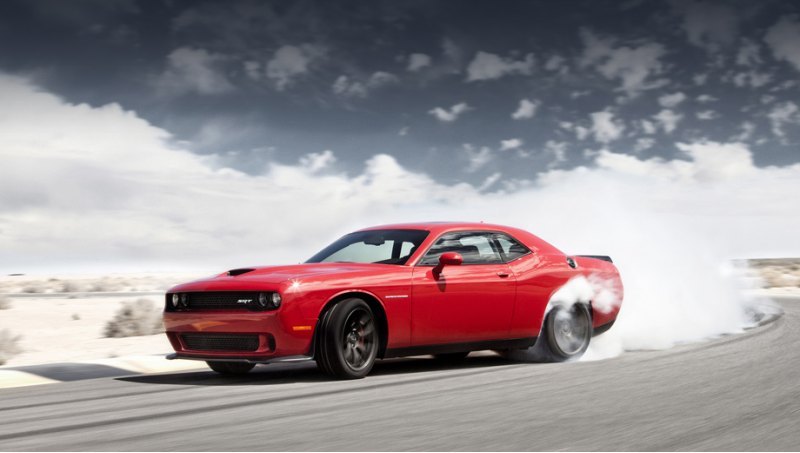 Купе Dodge Challenger 2015 модельного года и…