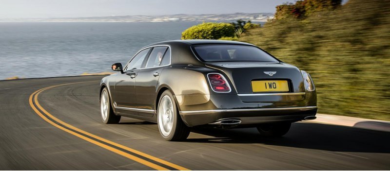 Заказы на седан Bentley Mulsanne в Европе дилеры…