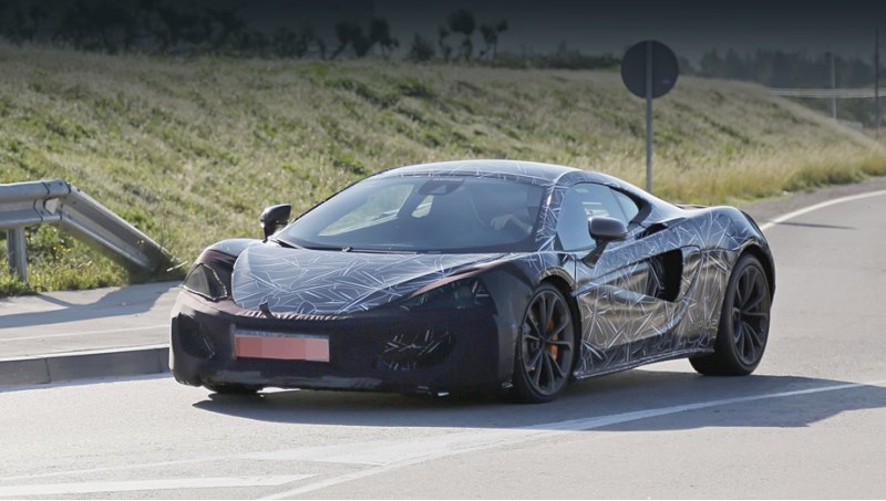 На первый взгляд, этот McLaren кажется похожим на…