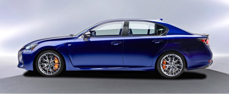 Мировой дебют седана Lexus GS F состоялся на…