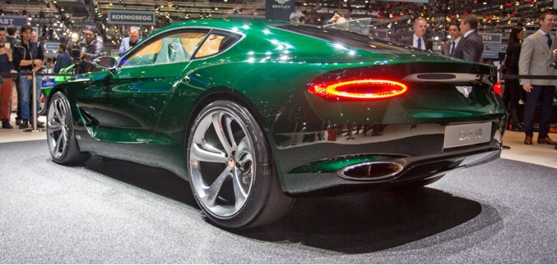 Если четырехместный и весьма тяжелый Bentley…
