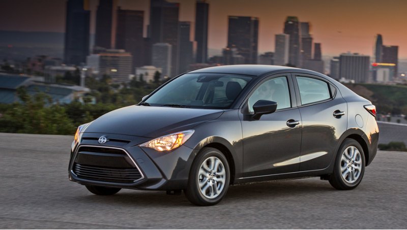 Выпуск нового седана Scion iA планируют наладить…