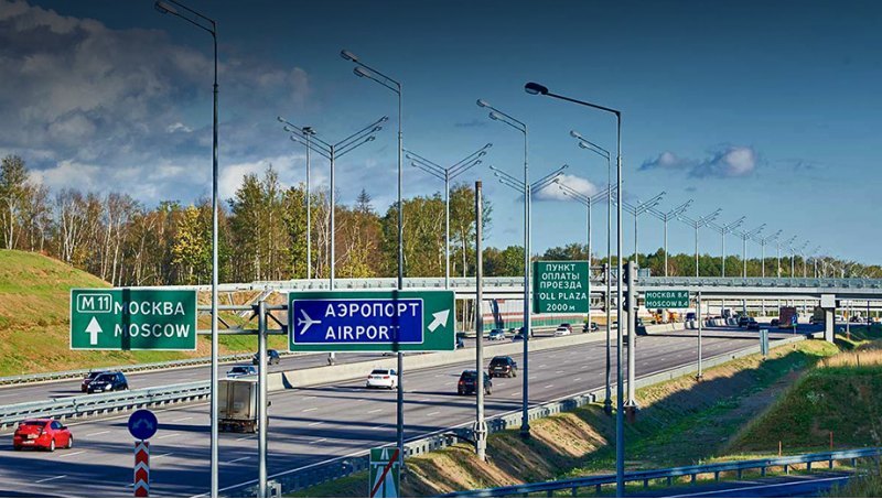 Сейчас максимально разрешённая скорость на дороге…