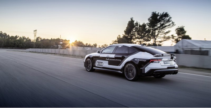 Концепт Audi RS 7 piloted driving показал…