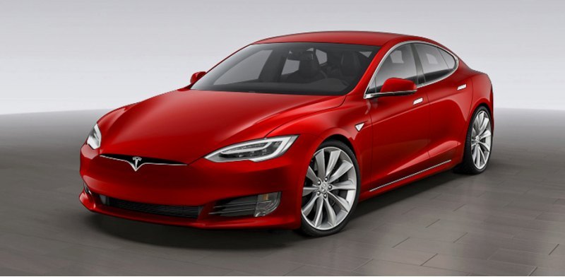 В момент запуска электрокара Tesla Model S в…