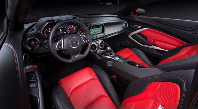 В салоне: медиацентр Chevrolet MyLink с…