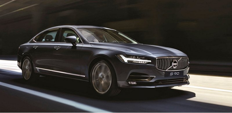 Публичный дебют флагманский седан Volvo S90…