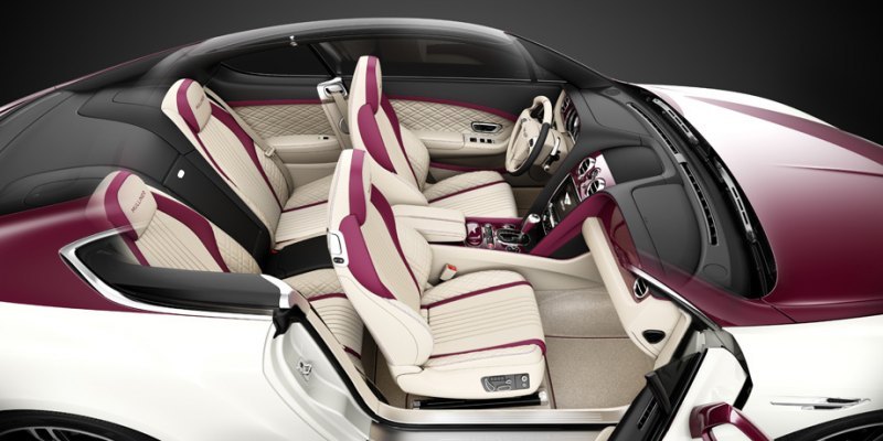 В двухцветном салоне Magenta Edition —…