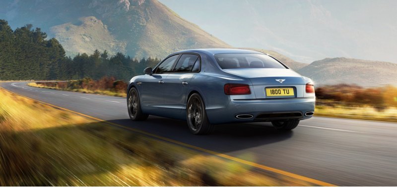 Седан Flying Spur W12 S — это наддувный мотор W12…