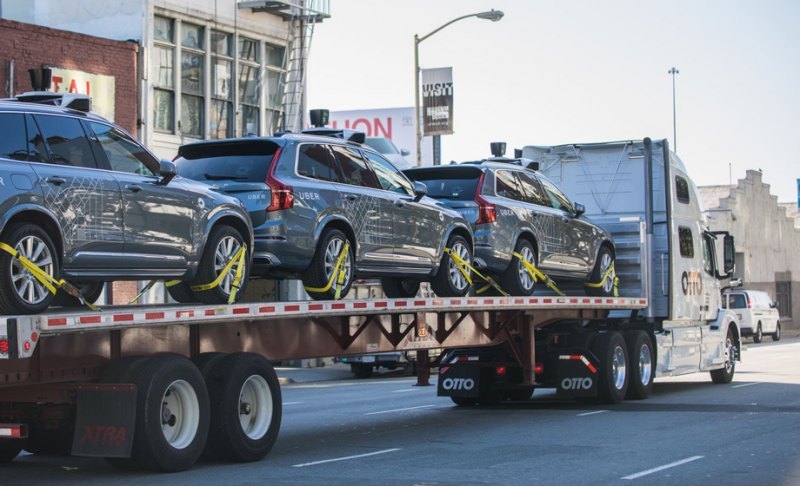 Беспилотные Volvo XC90 перебазируются в Аризону…