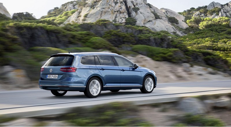 Седан с мотором 2.0 TDI набирает первую сотню с…