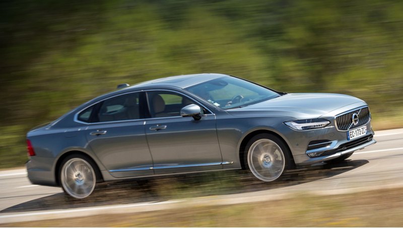 В 2017 году Скайпом обзаведутся кроссовер Volvo…