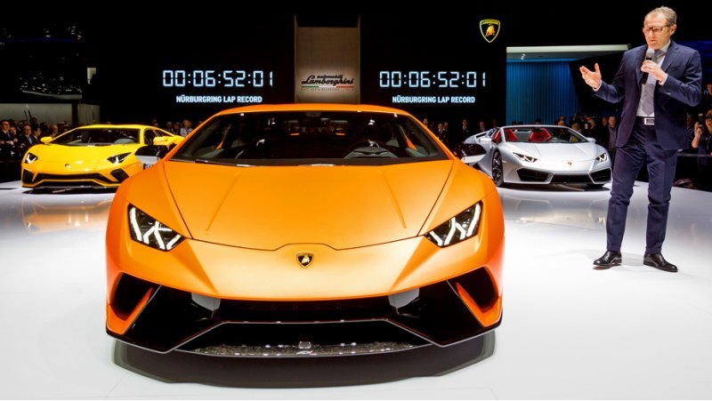 Руководитель Lamborghini Стефано Доменикали…