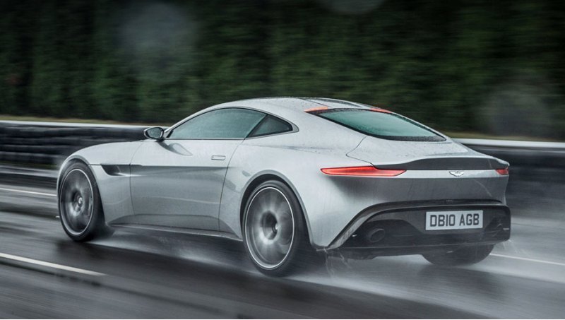 Грядущий Aston Martin Vantage будет похож на купе…