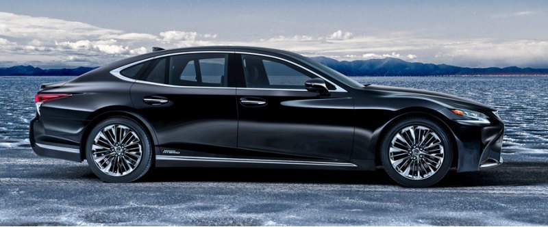Гибридный седан Lexus LS 500h тоже приедет в…