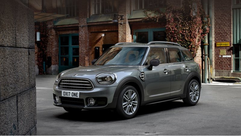 Паркетник Countryman с самым слабым в гамме…