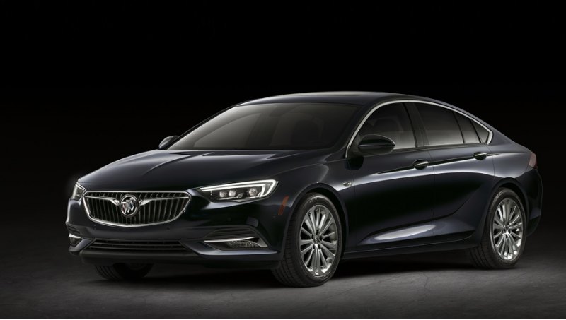 Хэтч Regal Sportback сейчас довольствуется…