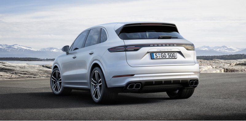 Новый Cayenne Turbo в качестве штатных получил…