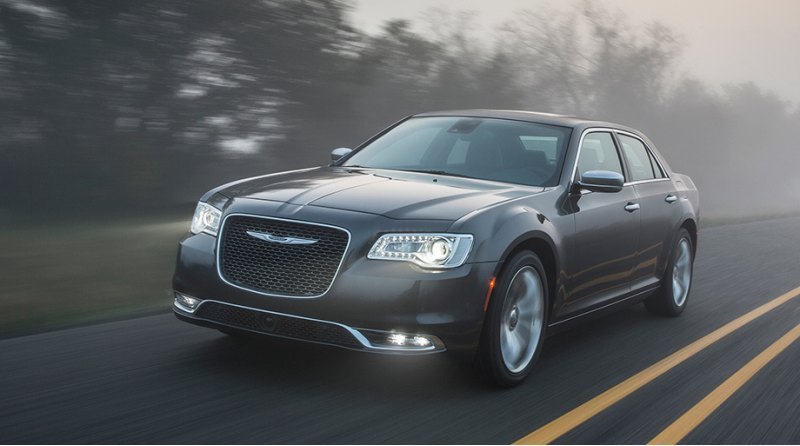 Нынешний Chrysler 300, переживший рестайлинг в…