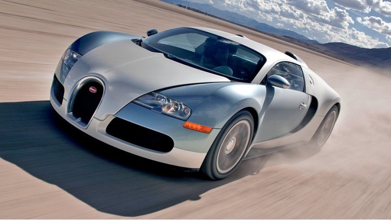 Предшественник Широна, Bugatti Veyron, в прошлом…