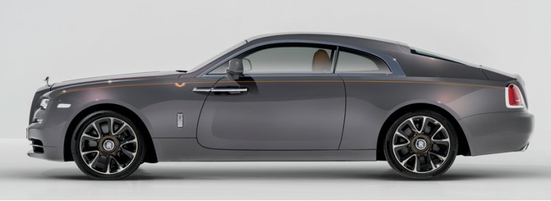 Кузов окрашен в новый колер Sunburst Grey,…
