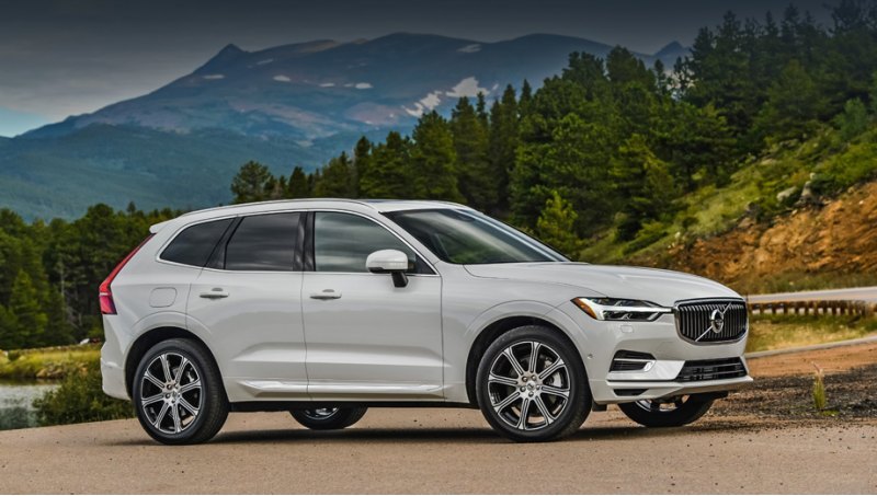 Чуть ранее американцы подарили новенькому XC60…