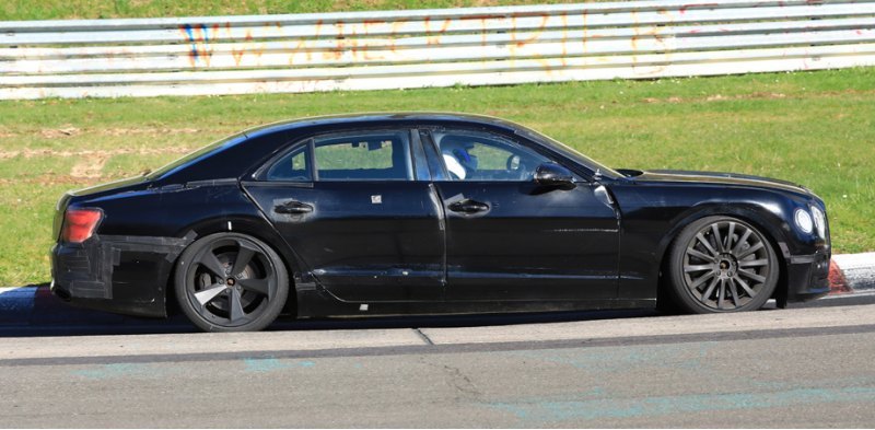 При смене поколения купе Continental GT нарастило…