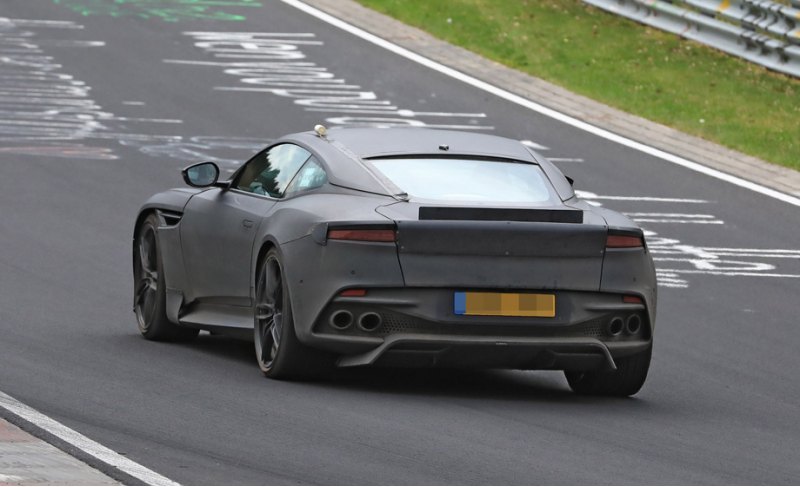 От DB11 собрат DBS будет отличаться и оптикой.…
