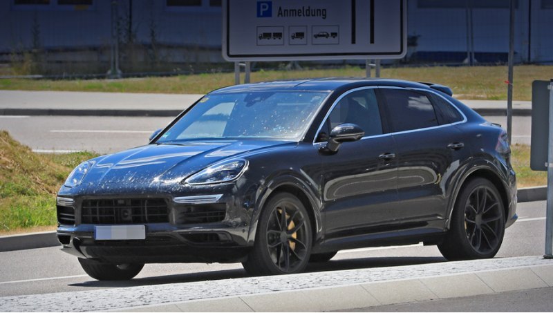 У купеобразной модели Porsche Cayenne не только…