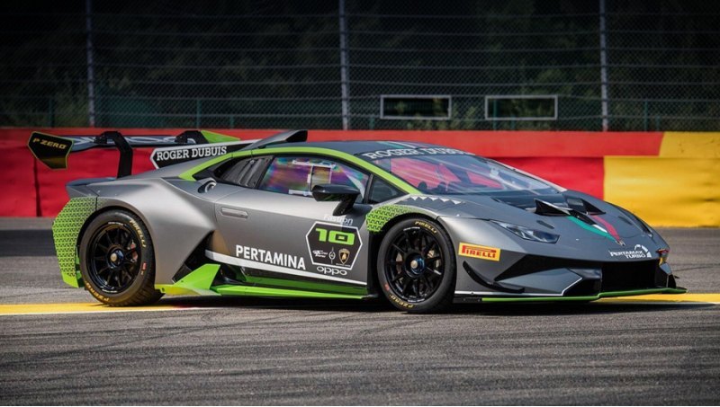 Заднеприводный Lamborghini Huracan Super Trofeo…