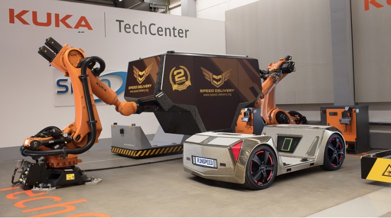 Сменой капсул занимается пара роботов фирмы Kuka.…