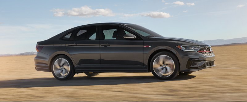 Помимо прочего, Jetta GLI отличается от обычной…