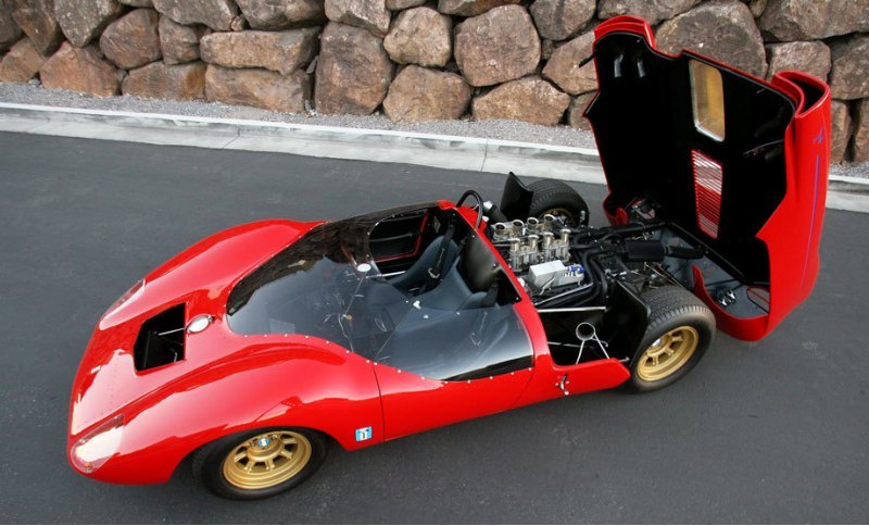 А вот это Sport 5000. Фирма De Tomaso пыталась…