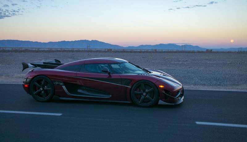 Купе Agera RS развило максималку на шоссе в…