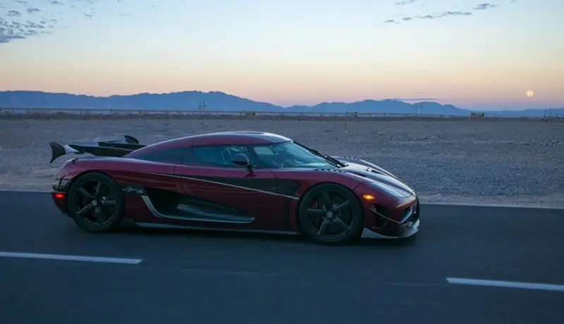 Купе Agera RS развило максималку на шоссе в…