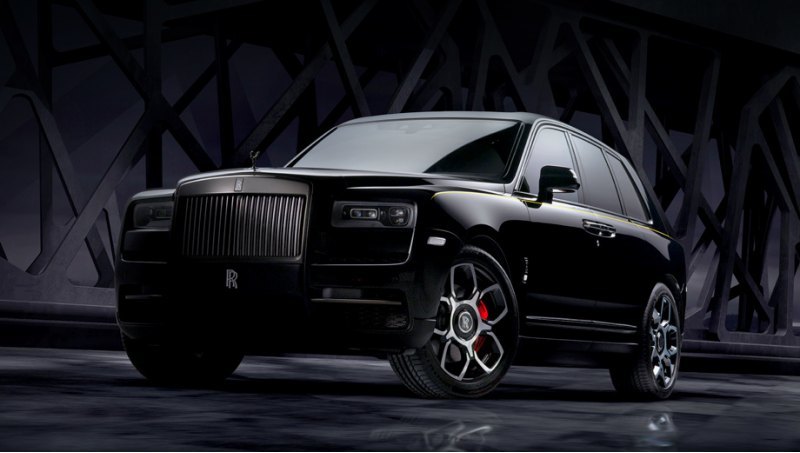 В описании Cullinan Black Badge характеризуется…