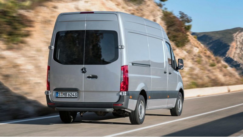 Наиболее доступный «третий» Sprinter сейчас стоит…