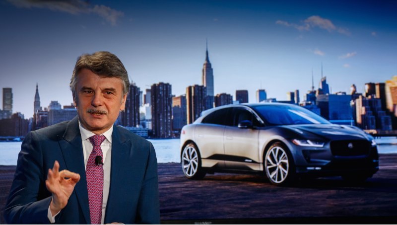 Шпет возглавил Jaguar Land Rover в 2010 году,…