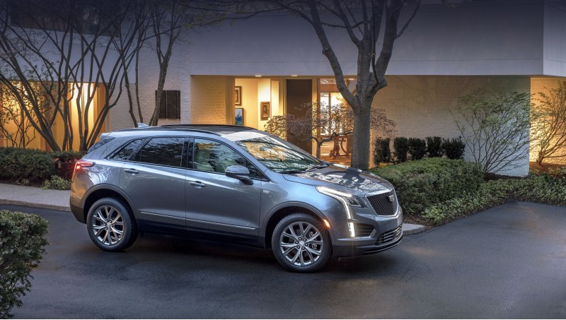 Паркетник Cadillac XT5 пребывает в первом…