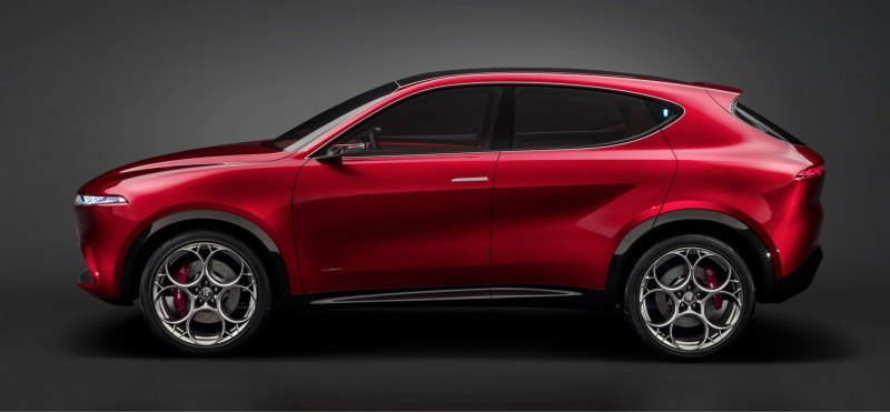 Будущий кроссовер Alfa Romeo Tonale, скорее…