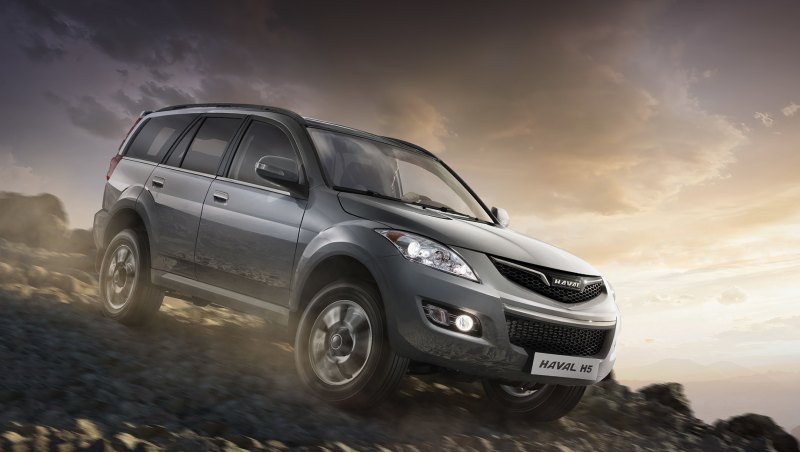 Улыбающееся лицо напоминает Мазды CX-7 и CX-9,…