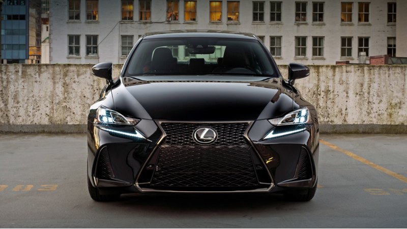 Двигатели новый Lexus IS заимствует у модели…