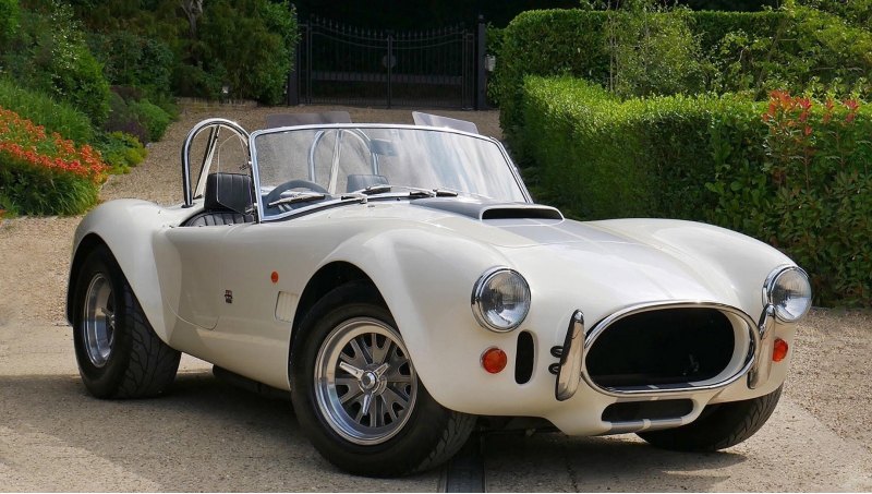 Заказы на топ-версию AC Cobra 378 Superblower уже…
