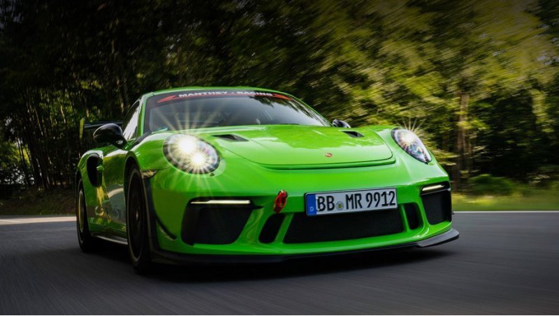 Команда Manthey-Racing участвует в гоночных…